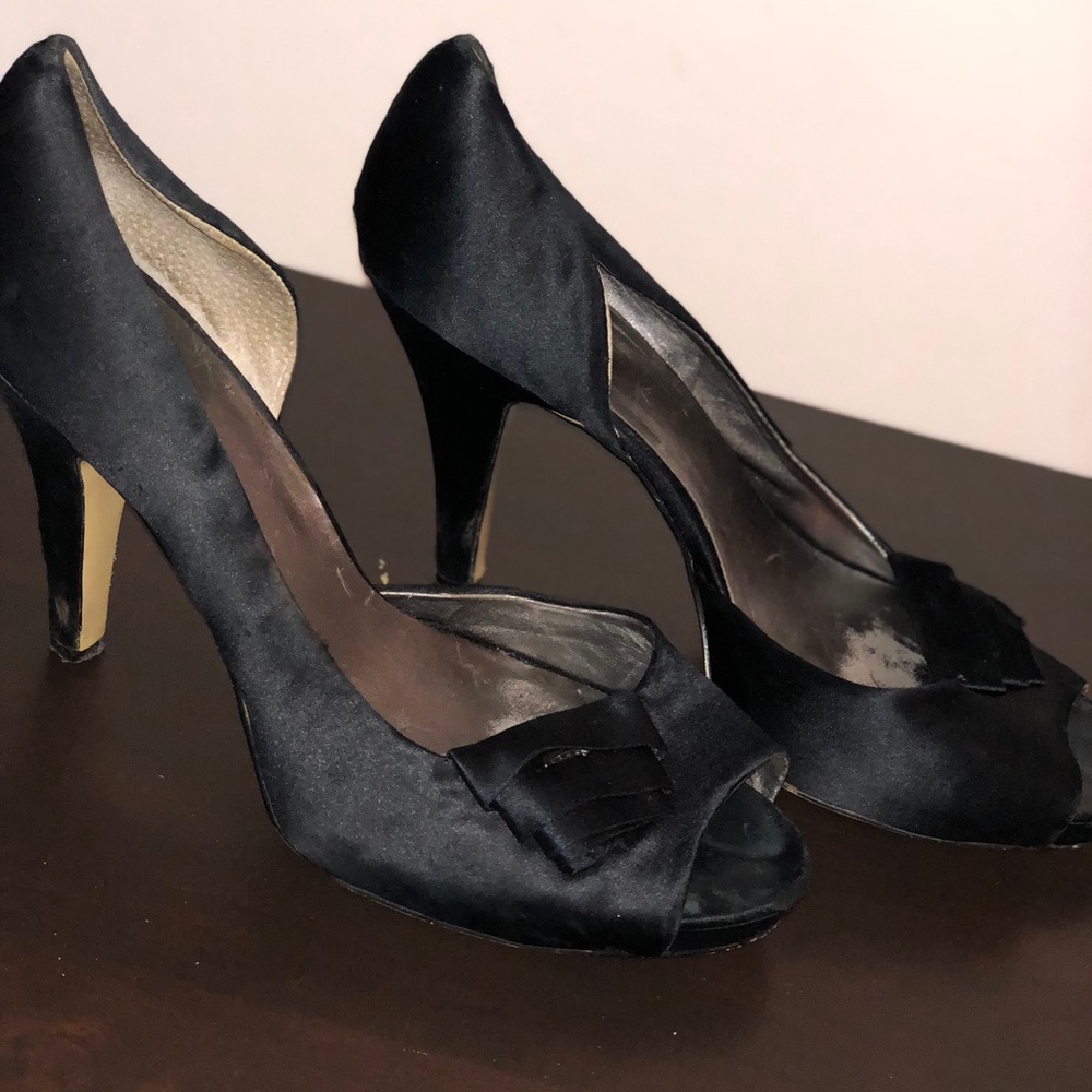 Nine West Black Heels with bow
